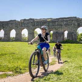 Rom: Appian Way E-bike Tour med katakomber, akvedukter och mat