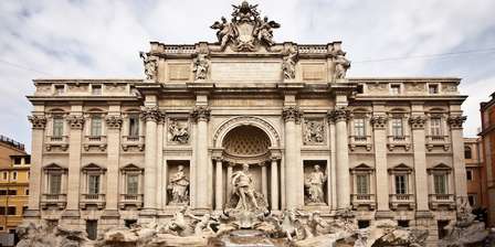Palazzo Poli - Fontána di Trevi