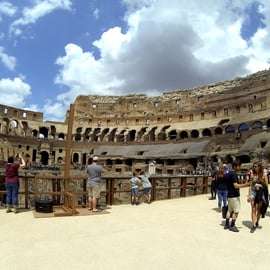 Colosseum Arena Guided Tour with Roman Forum Option