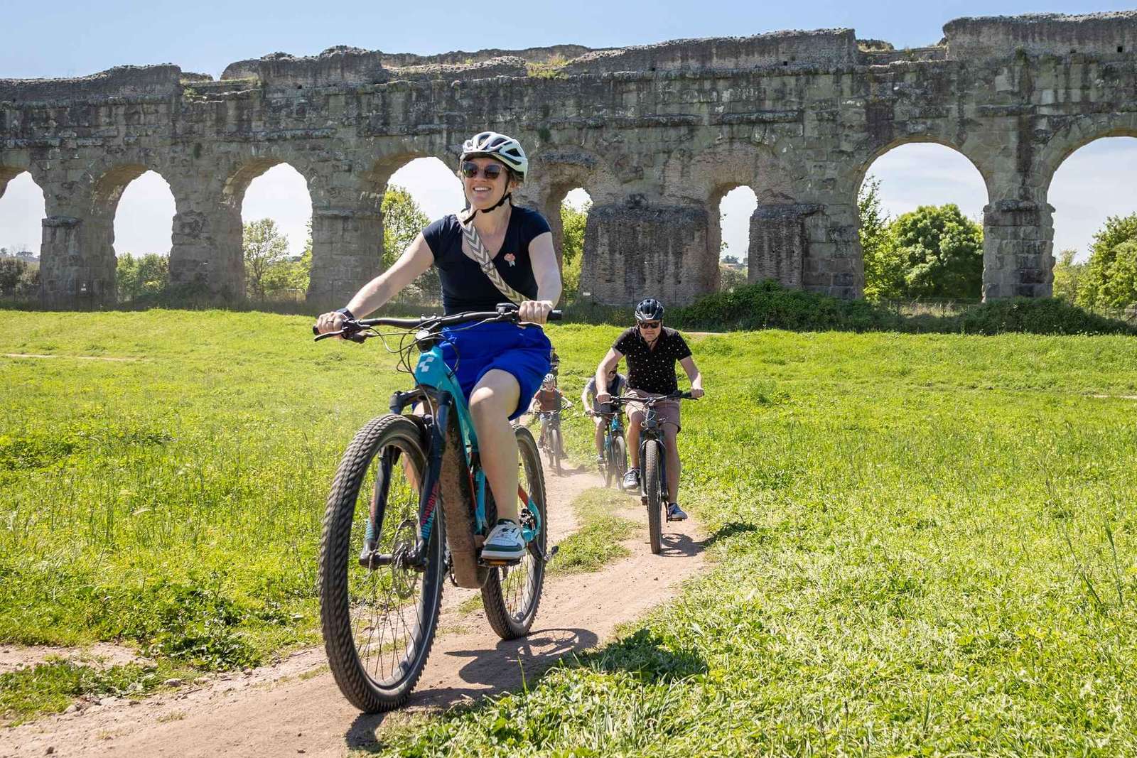 Rom: Appian Way E-bike Tour med katakomber, akvedukter och mat