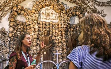Rome: Catacombs and Capuchin Crypt Guided Tour with Transfer