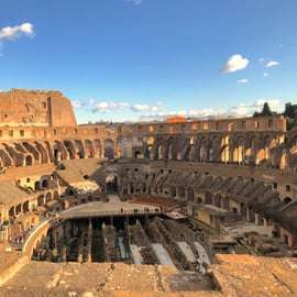 Colosseum Arena Guided Tour with Roman Forum Option