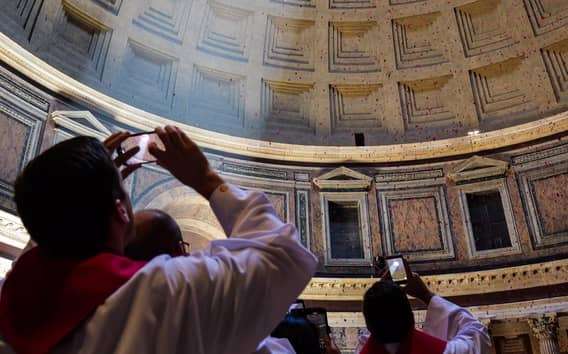 Rome: Pantheon Entrance Ticket & App for City Churches