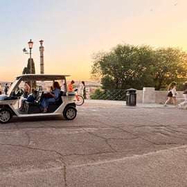 Rome : Visite de la ville impériale en voiturette de golf avec transfert optionnel