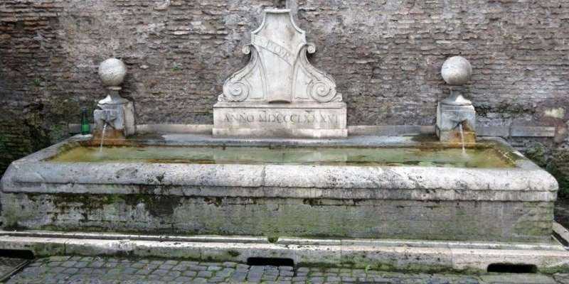 Fonte Abbeveratoio da Porta del Popolo