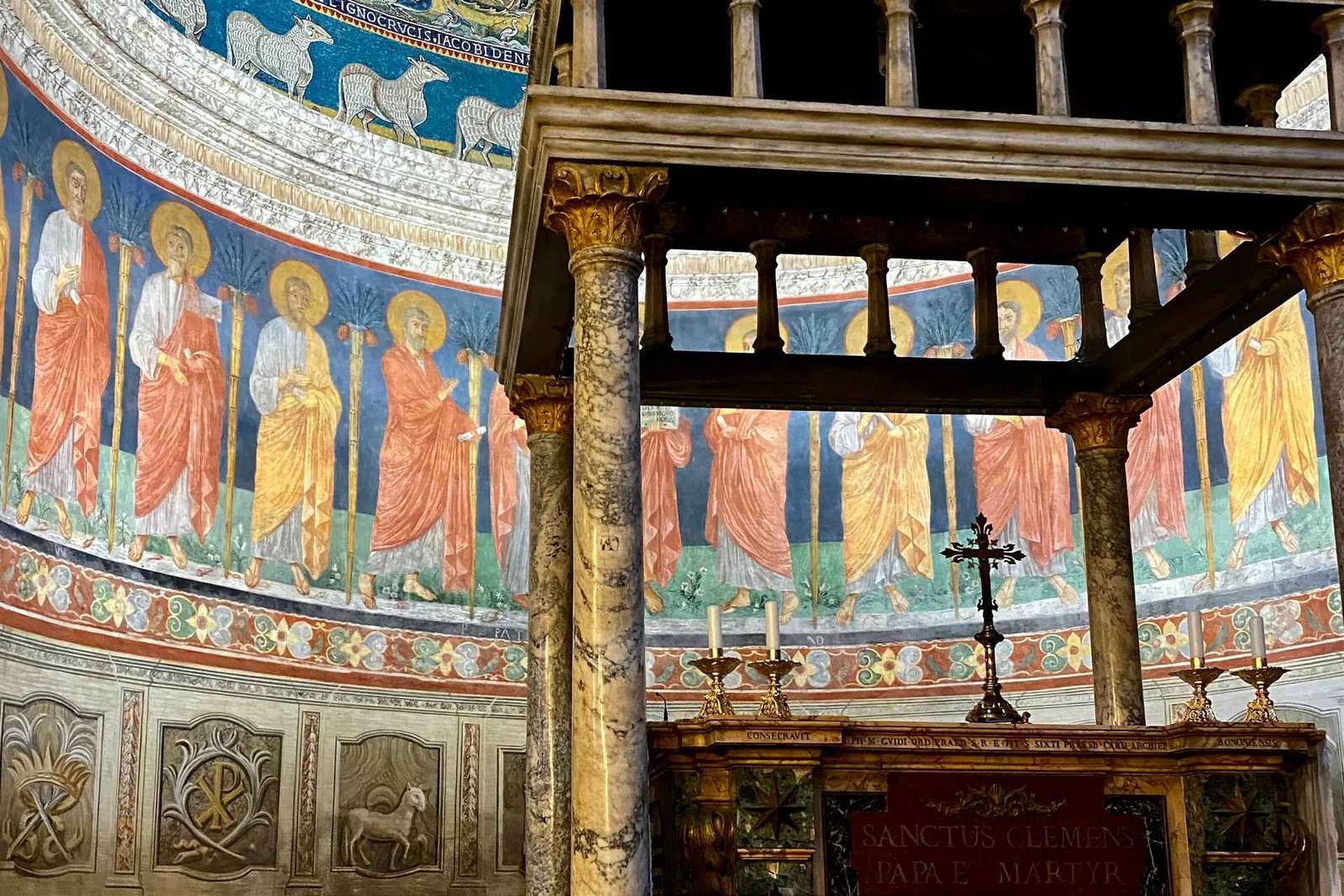Rome: Tour van St. Clement's Basiliek Ondergrondse Tempels
