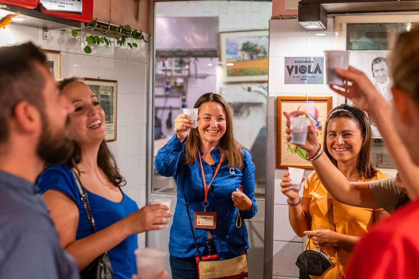 Rome: Trastevere of Campo de Fiori & Ghetto Street Food Tour