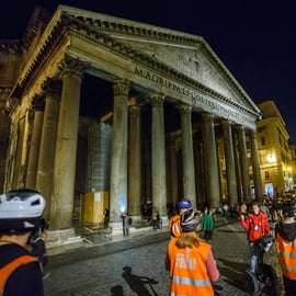 Rome: Night Segway Tour of Illuminated Monuments