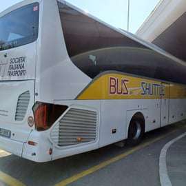 Autobús Fiumicino Ciudad del Vaticano, parada Via Crescenzio