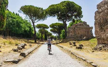 Appia Antica: Full Day Bike Rental with Customizable Routes