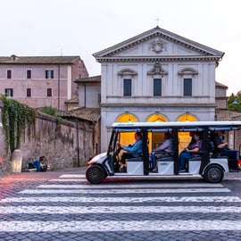 Rome: Catacomben en Appian Way Golfkar Tour in kleine groep