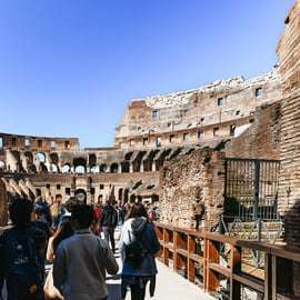 Colosseum arenagolv guidad tur med fängelsehålor