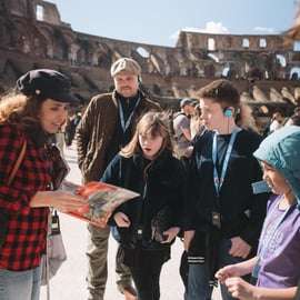 Rome: Ondergrondse kerkers van het Colosseum met rondleiding op het Forum Romanum