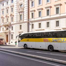 Flughafenbus Fiumicino–Termini mit WLAN an Bord