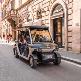 Privétour per golfkar voor gezinnen in Rome