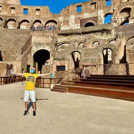 Colosseum Arena Guided Tour with Roman Forum Option